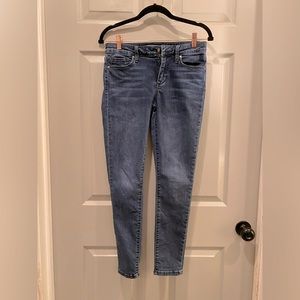 Joe’s Jeans- skinny medium wash Size 28 (Size 6)